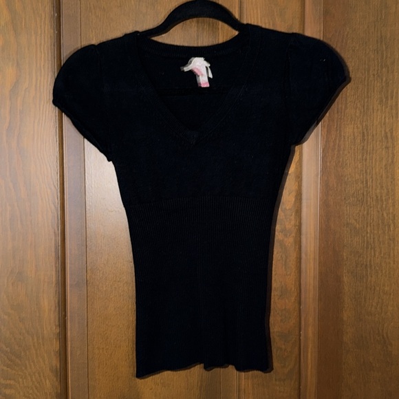 Unlisted tops and skirts Coming this week! - Picture 6 of 14